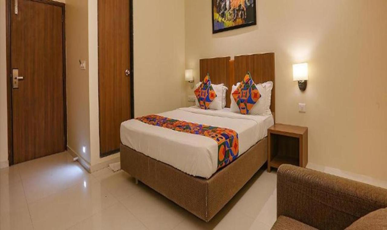 Fabhotel Royal International - Nr Mumbai International Airport מראה חיצוני תמונה