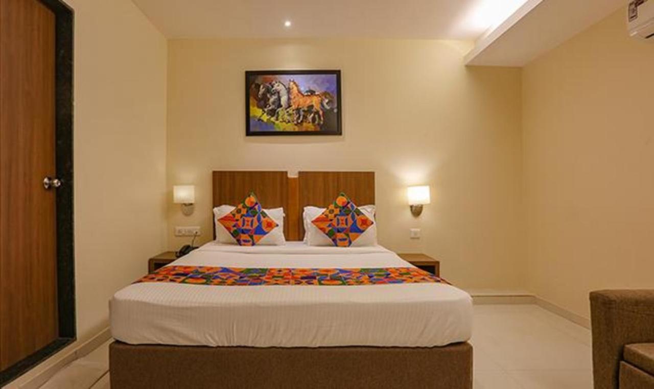 Fabhotel Royal International - Nr Mumbai International Airport מראה חיצוני תמונה