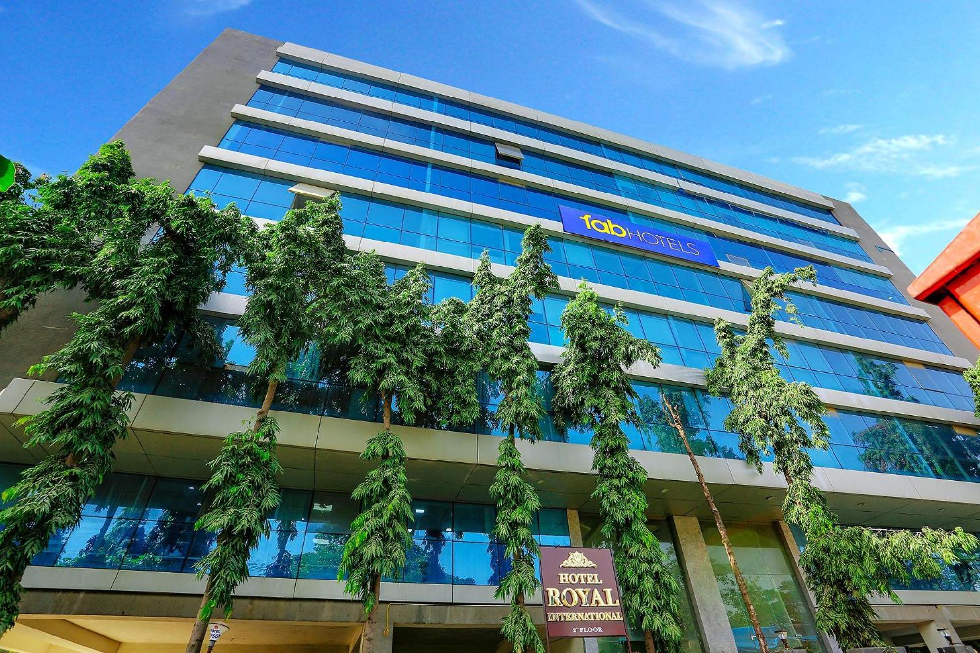 Fabhotel Royal International - Nr Mumbai International Airport מראה חיצוני תמונה